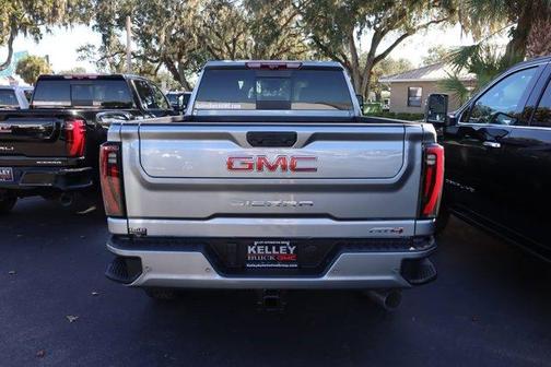 2026 GMC Sierra 2500 AT4