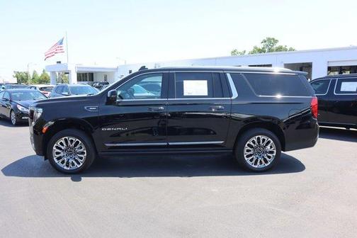2024 GMC Yukon XL Denali Ultimate
