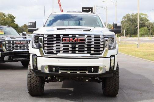 2025 GMC Sierra 2500 Denali