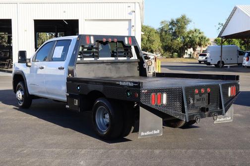 2024 GMC Sierra 3500 Pro