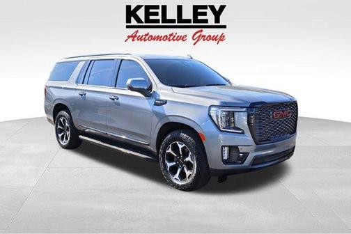 2022 GMC Yukon XL SLT
