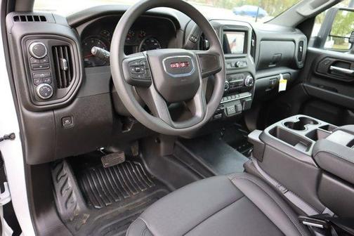 2025 GMC Sierra 2500 Pro