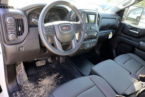 2025 GMC Sierra 2500 Pro
