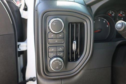 2025 GMC Sierra 2500 Pro