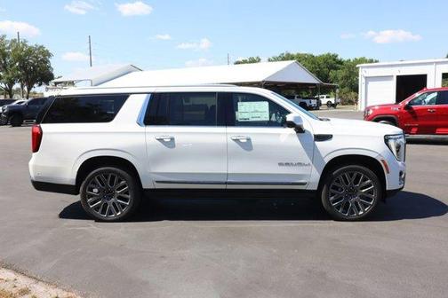 2025 GMC Yukon XL Denali