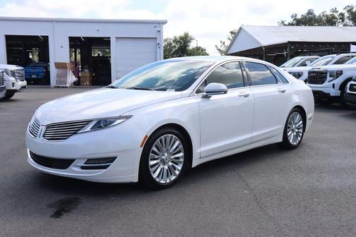 2016 Lincoln MKZ Base