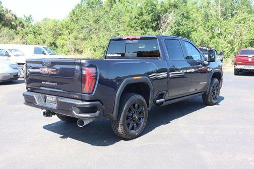 2025 GMC Sierra 2500 AT4