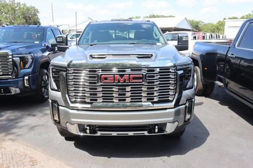 2025 GMC Sierra 2500 Denali
