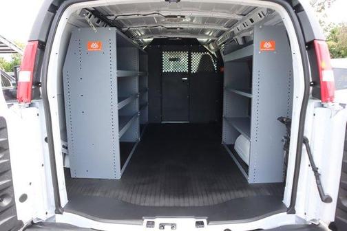 2025 GMC Savana 2500 Work Van