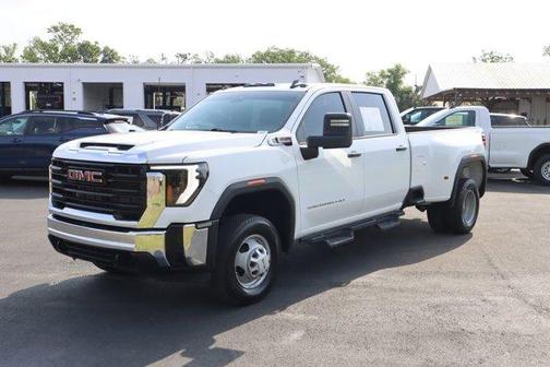 2024 GMC Sierra 3500 Pro