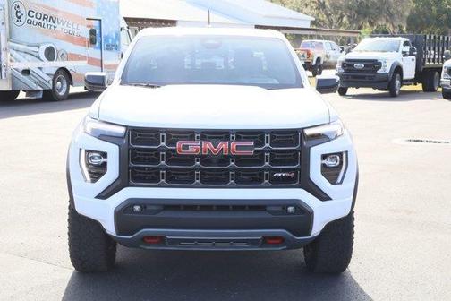 2023 GMC Canyon AT4