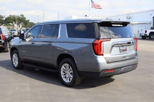 2022 GMC Yukon XL SLE