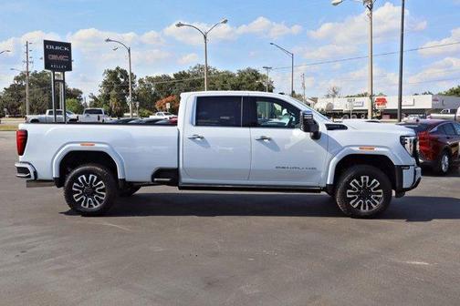 2026 GMC Sierra 3500 Denali Ultimate