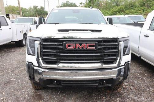 2025 GMC Sierra 2500 Pro