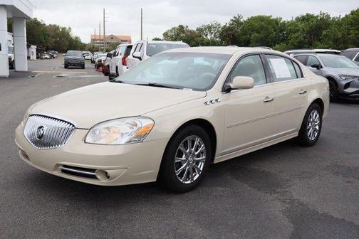 Sand Beige Metallic 2011 Buick Lucerne CXL Premium