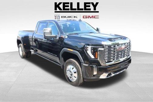 2025 GMC Sierra 3500 Denali