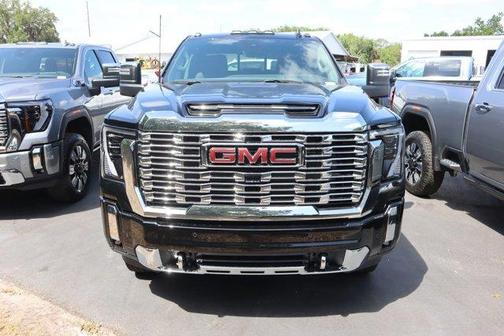 2025 GMC Sierra 3500 Denali
