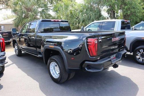 2025 GMC Sierra 3500 Denali