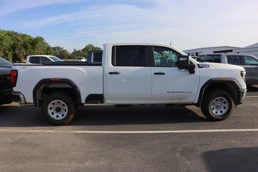 2025 GMC Sierra 2500 Pro