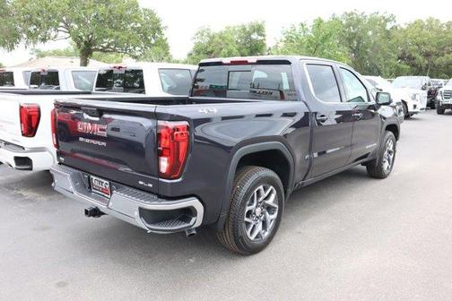 2025 GMC Sierra 1500 SLE