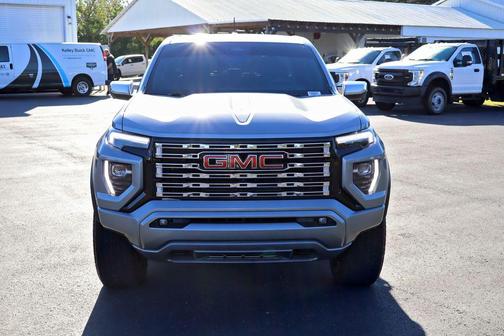 2024 GMC Canyon Denali