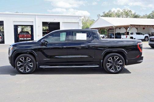 2025 GMC Sierra EV Denali