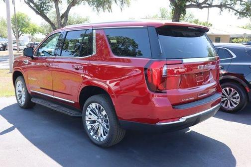 2025 GMC Yukon Elevation