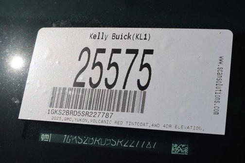 2025 GMC Yukon Elevation