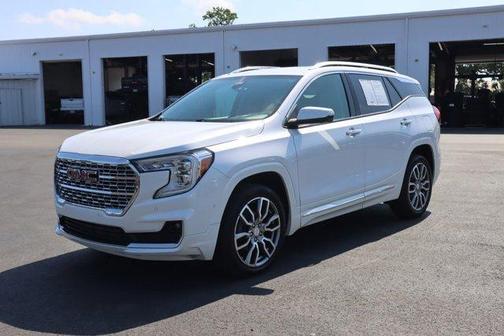 2022 GMC Terrain Denali