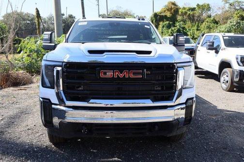 2025 GMC Sierra 3500 Pro