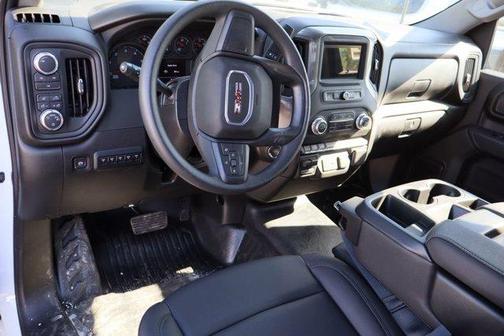 2025 GMC Sierra 3500 Pro