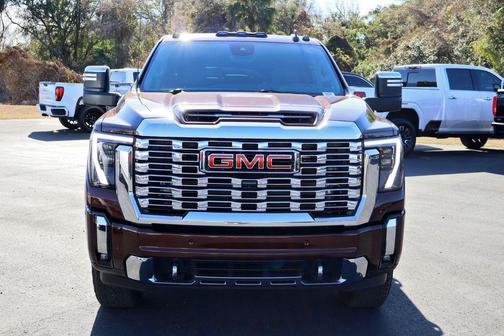 2024 GMC Sierra 2500 Denali