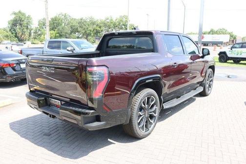 2025 GMC Sierra EV Denali