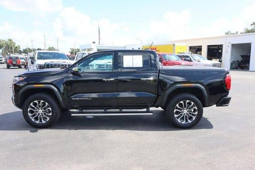 2024 GMC Canyon Denali