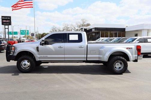 2022 Ford F-350 Lariat Super Duty