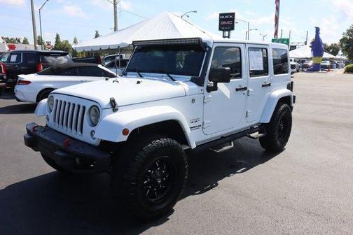 2016 Jeep Wrangler Unlimited Sahara