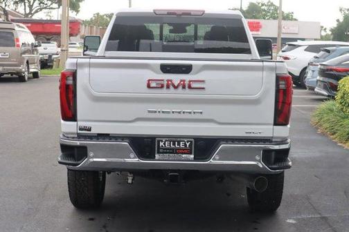 2025 GMC Sierra 2500 SLT