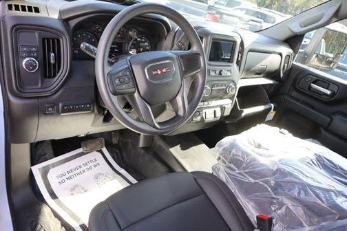 2025 GMC Sierra 2500 Pro