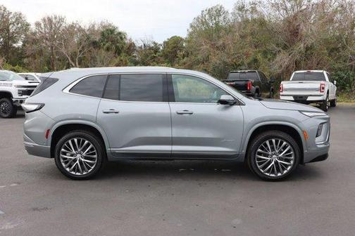 2025 Buick Enclave Avenir