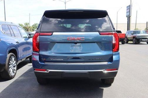 2025 GMC Yukon XL Elevation