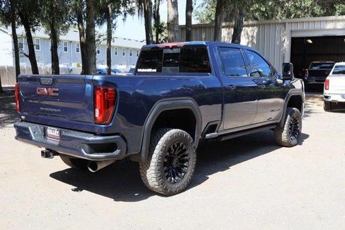 2022 GMC Sierra 2500 AT4