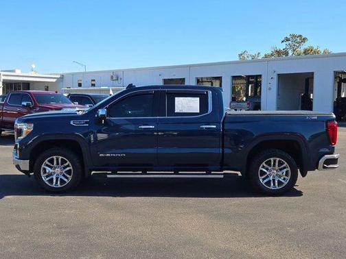 2022 GMC Sierra 1500 Limited SLT