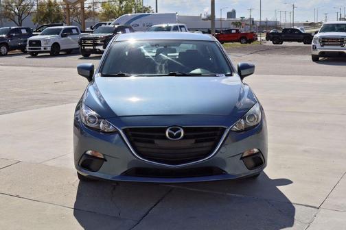 2016 Mazda Mazda3 i Sport