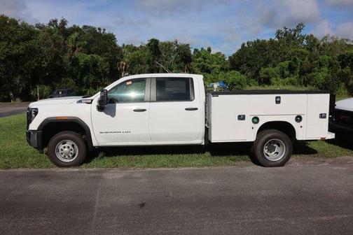2024 GMC Sierra 3500 Pro