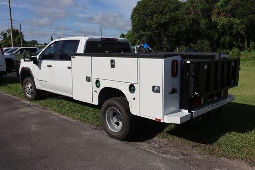 2024 GMC Sierra 3500 Pro