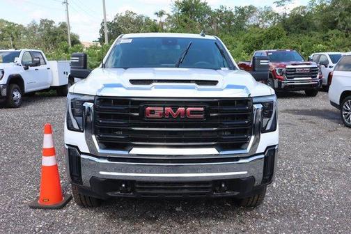 2025 GMC Sierra 2500 Pro