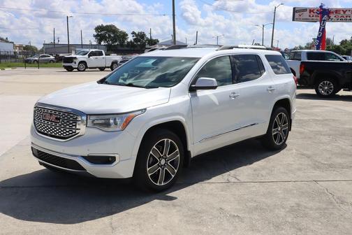 2019 GMC Acadia Denali