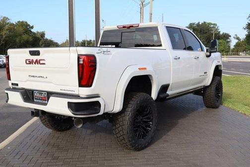 2025 GMC Sierra 2500 Denali