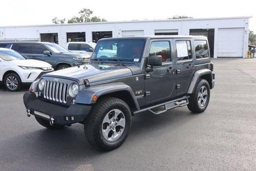 2017 Jeep Wrangler Unlimited Sahara