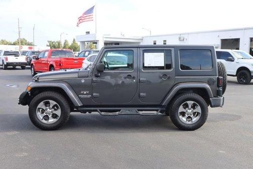 2017 Jeep Wrangler Unlimited Sahara